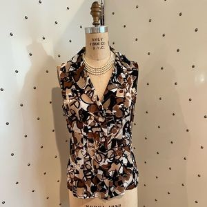 CHANEL Silk Sleeveless Blouse -French Size 42 (Fits US 6-8)